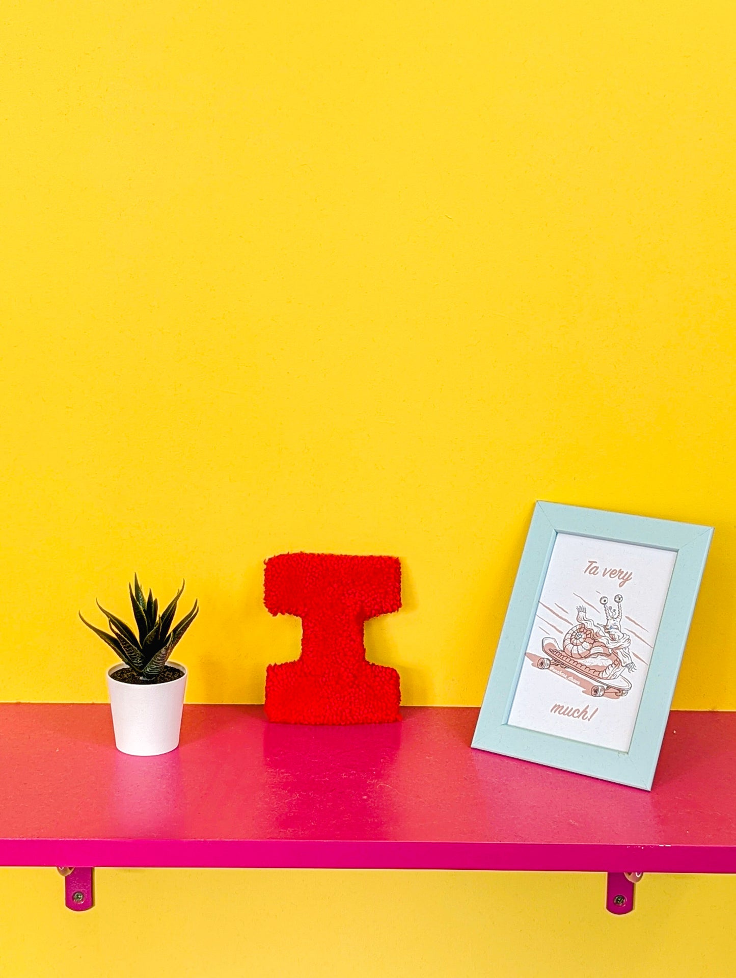 Tufted Fluffy Alphabet Wall Letter I - Colourful Kids Room Decor, Cute Nursery Accent, Personalised Wall Display